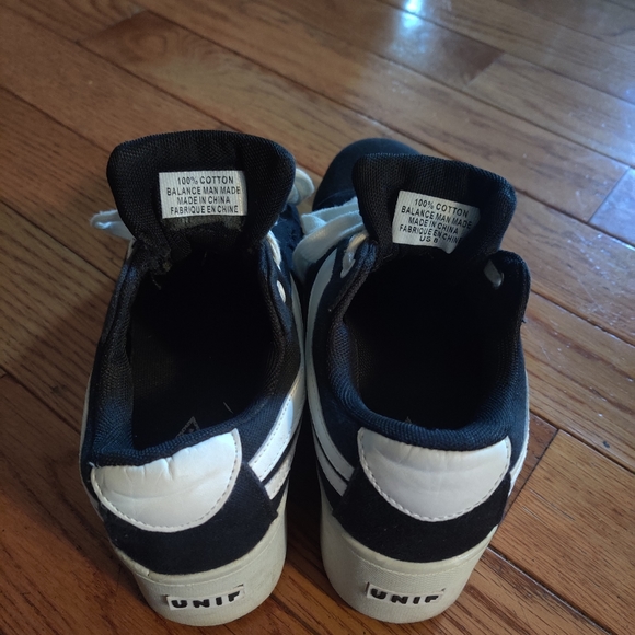 Rare Unif Platform Sneakers Unif Dose Sneakers - Picture 7 of 8